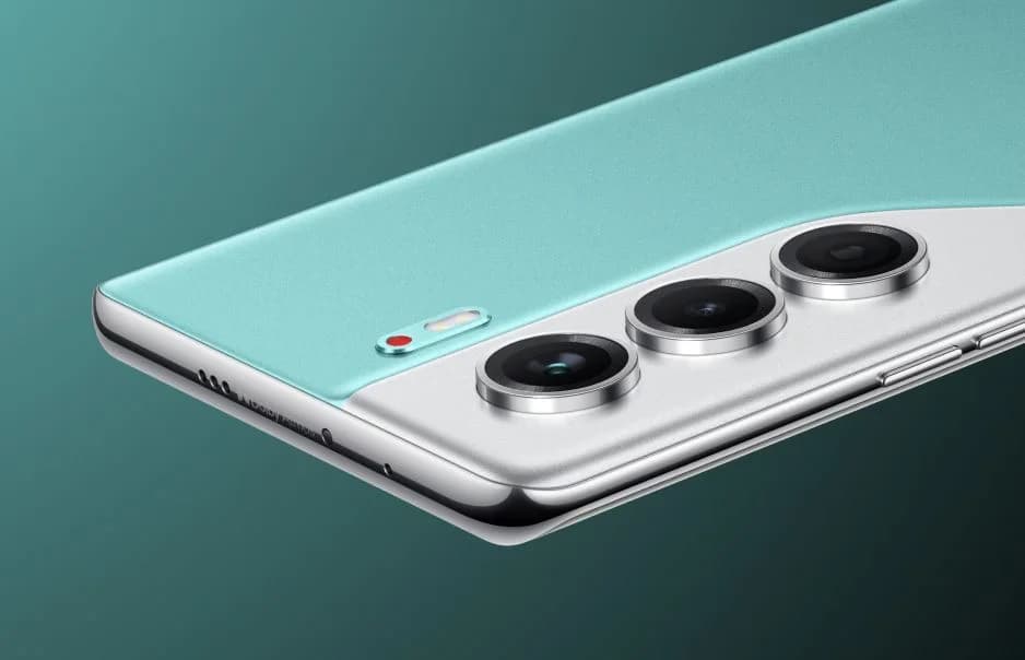 Tecno Camon 40 Pro